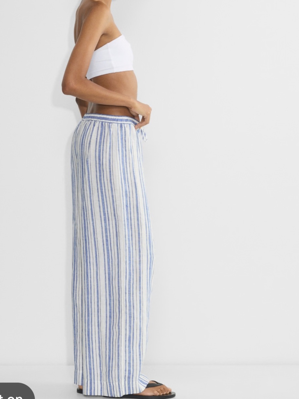 Aritzia Striped Linen Wide-Leg Pants in Blue & White